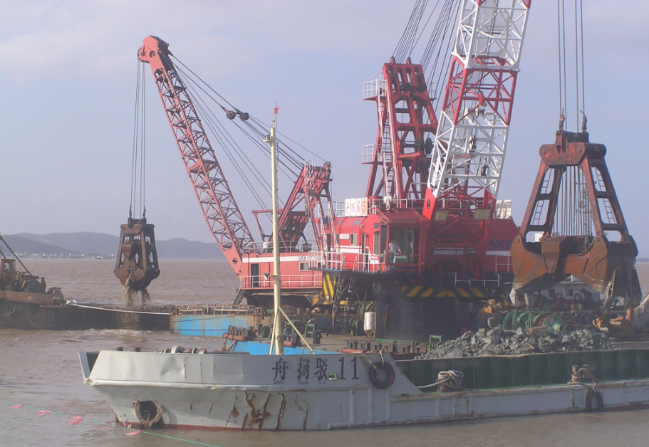 Zhoushan Jinhaiwan Shipyard Dock Entrance &ndash; reef blasting