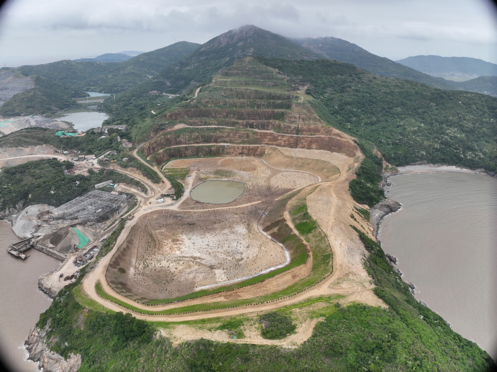 Zhoushan Shenbao Building Stone Plant Abandoned Mine 
